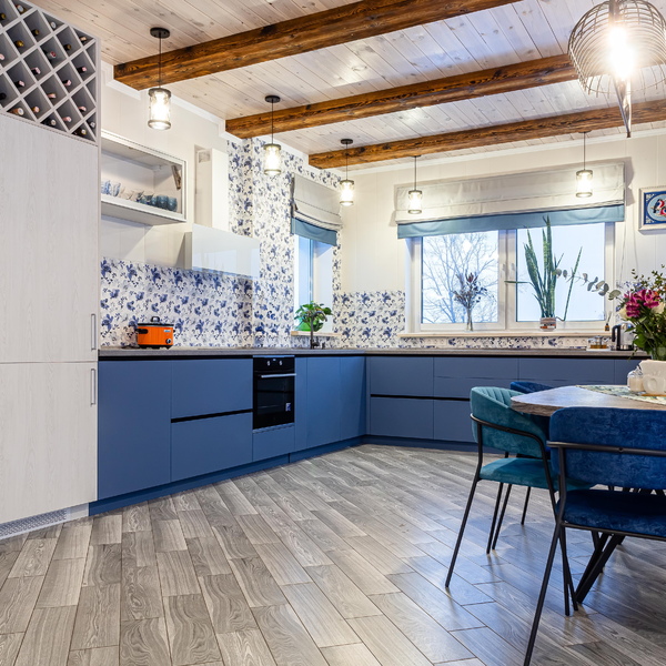 Современные кухни